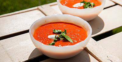 Лесна доматена супа