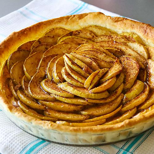 Как да направите лесна ябълкова тарта